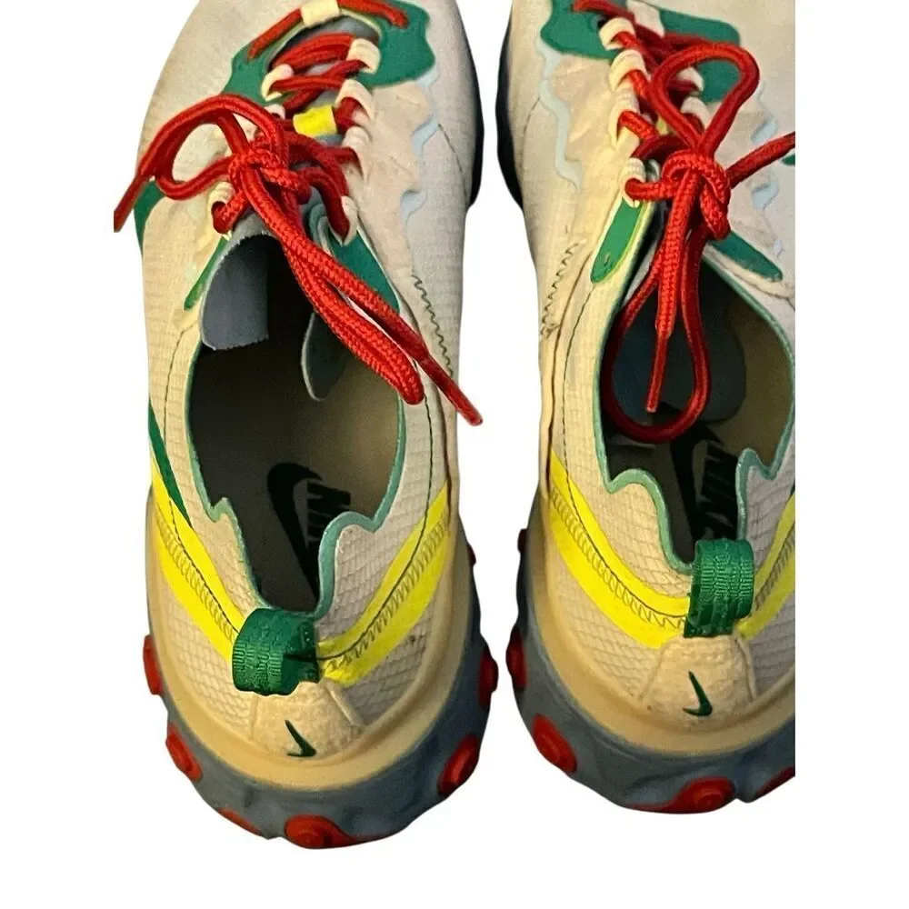 NIKE REACT ELEMENT 55 SE SNEAKERS
